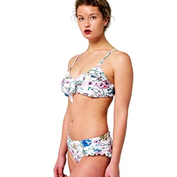NWT JUICY COUTURE Floral Ruffle Detail Two Piece Bikini Set Swimwear - Picture 5 of 9